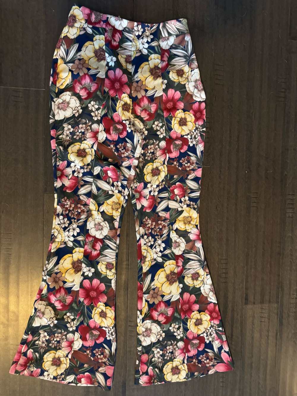 Express Super High Rise Floral Flare Pants Size 8R Retro Boho